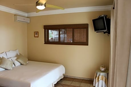 2 Bedroom Chalet