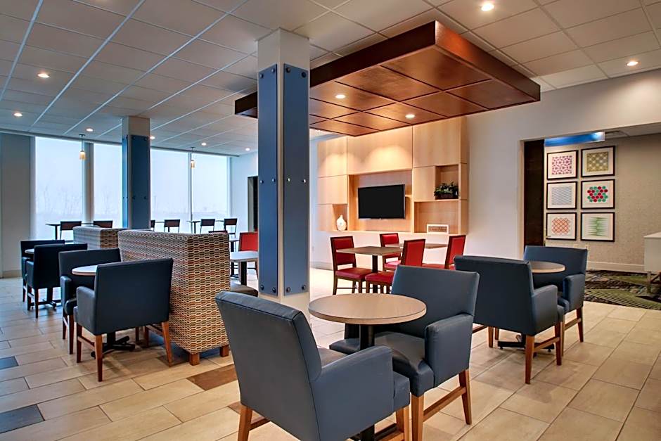 Holiday Inn Express & Suites Mt. Sterling North By IHG
