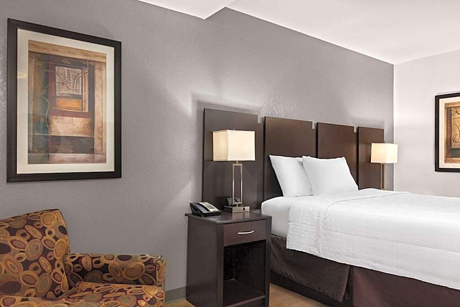 Travelodge by Wyndham Globe AZ