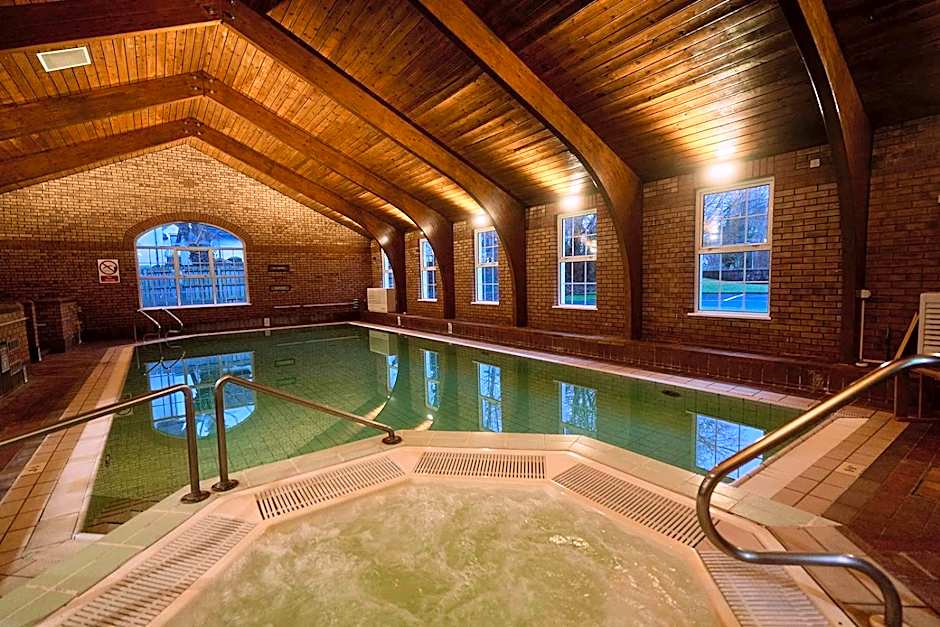 Dunadry Hotel And Gardens