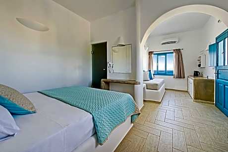 Junior Suite with Balcony