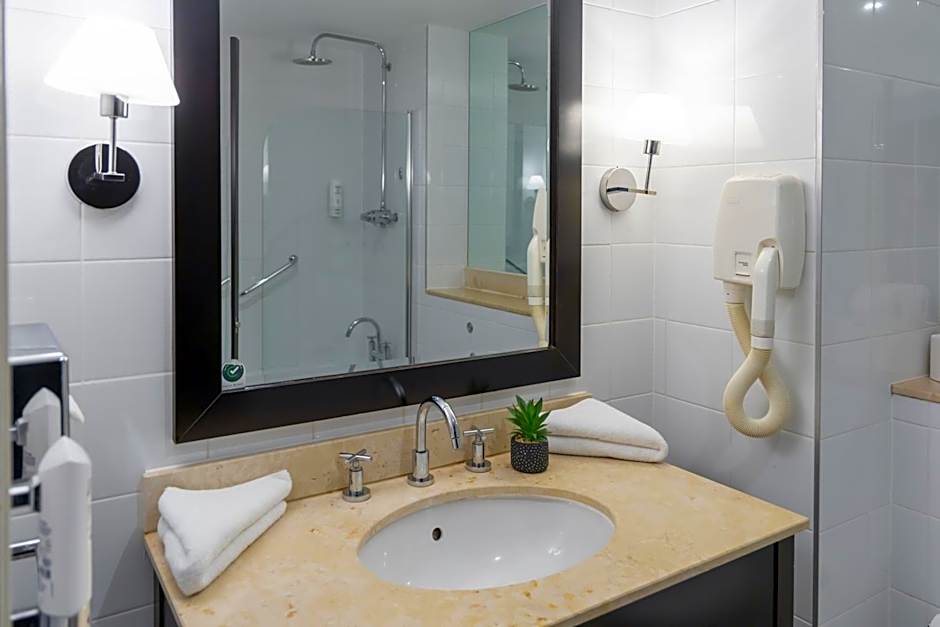 Shamrock Lodge Hotel