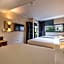 B&B HOTEL La Rochelle Centre Les Minimes
