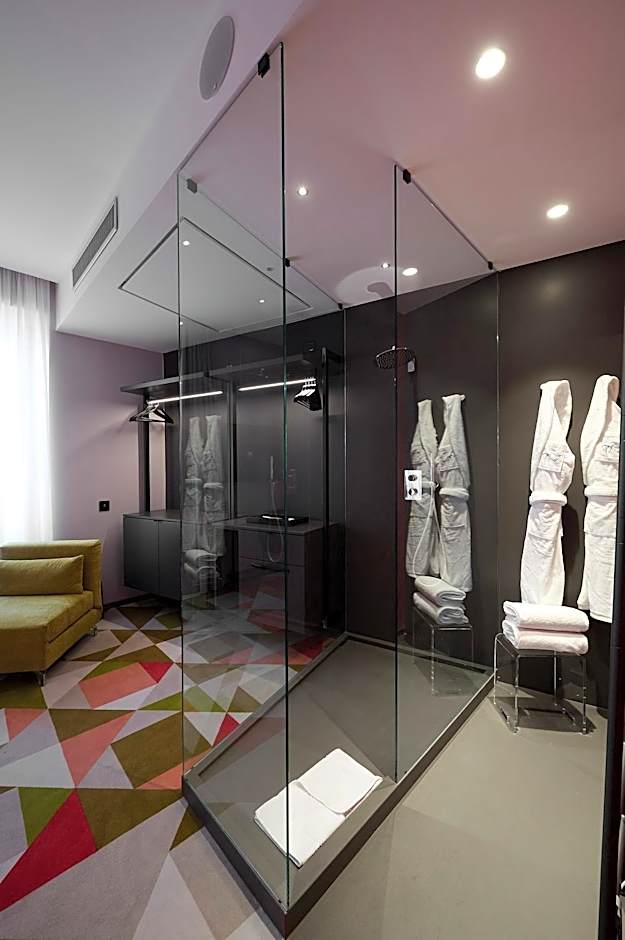MyTALE Creative Academy Hotel