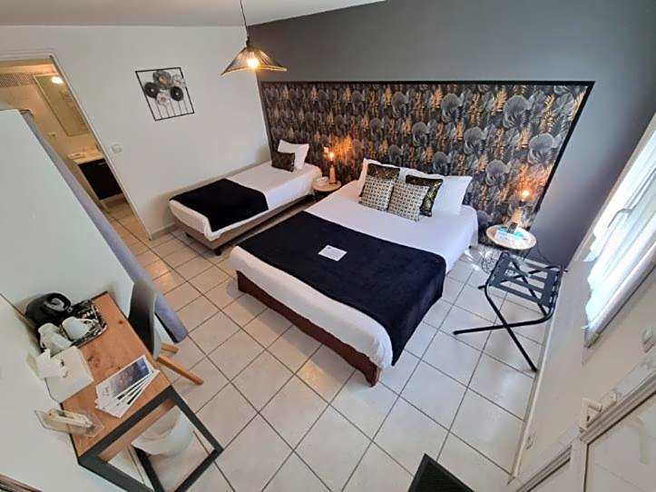 Cit'Hotel Les Atlantes Royan parking privé