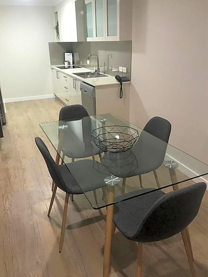 Cattlemans Country Motor Inn & Serviced Apartments