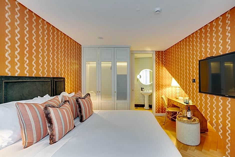 Portie Deluxe Suites by DA'HOME