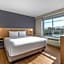 Hyatt Place Riverside Downtown