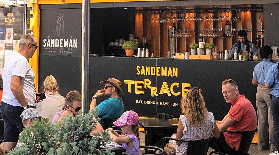 The House of Sandeman - Hostel & Suites