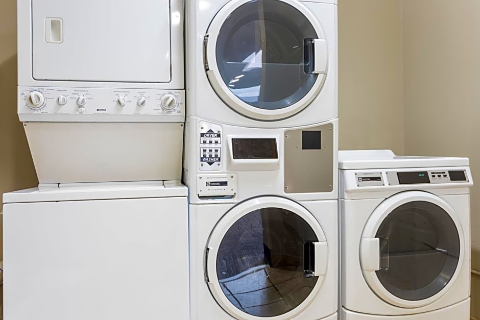 Staybridge Suites Savannah Historic District By IHG