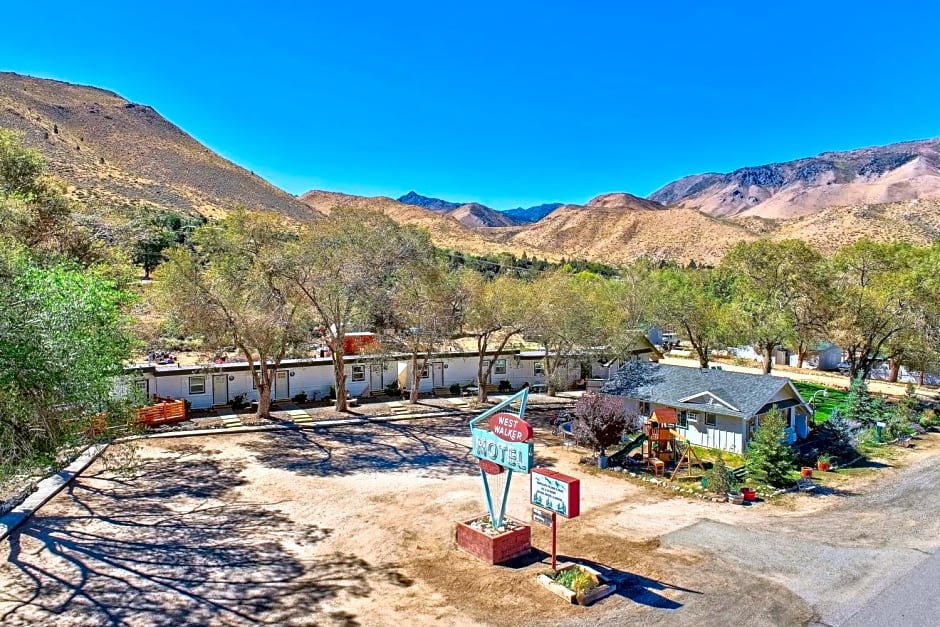 The Historic West Walker Motel