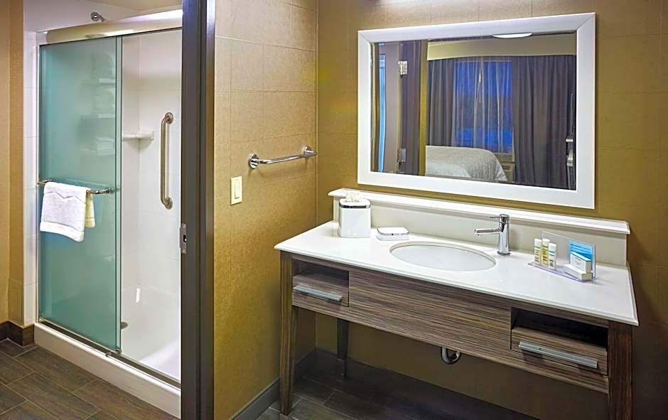 Hampton Inn By Hilton Timmins