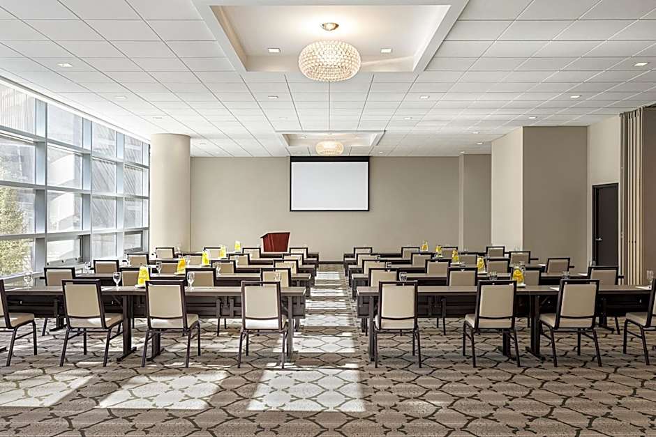 Magnolia Hotel St. Louis, a Tribute Portfolio Hotel