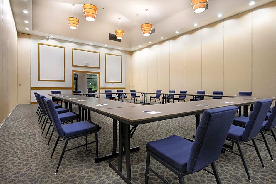 Courtyard by Marriott New Braunfels River Village