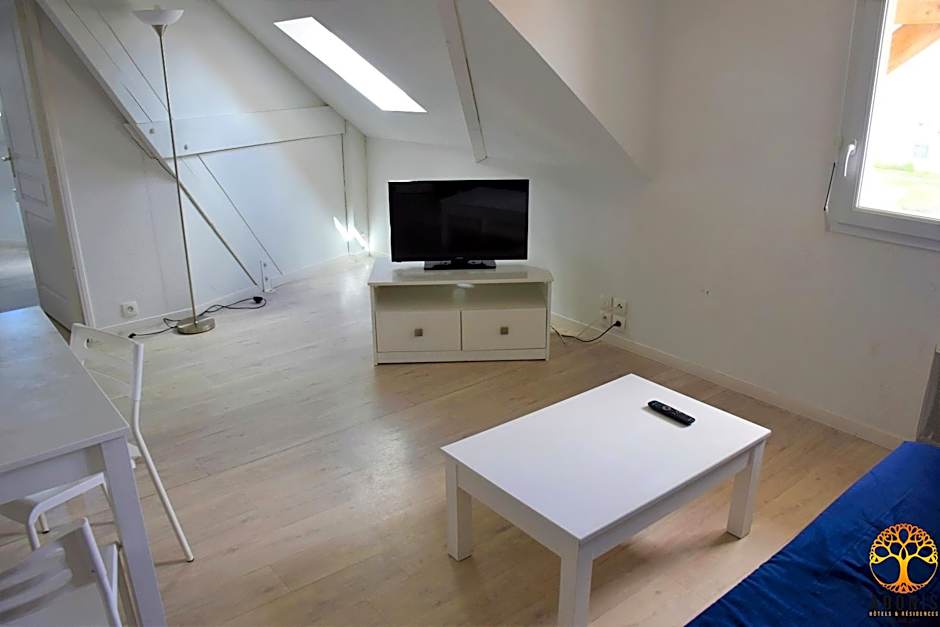 Adonis Grandcamp - Residence Les Isles De Sola