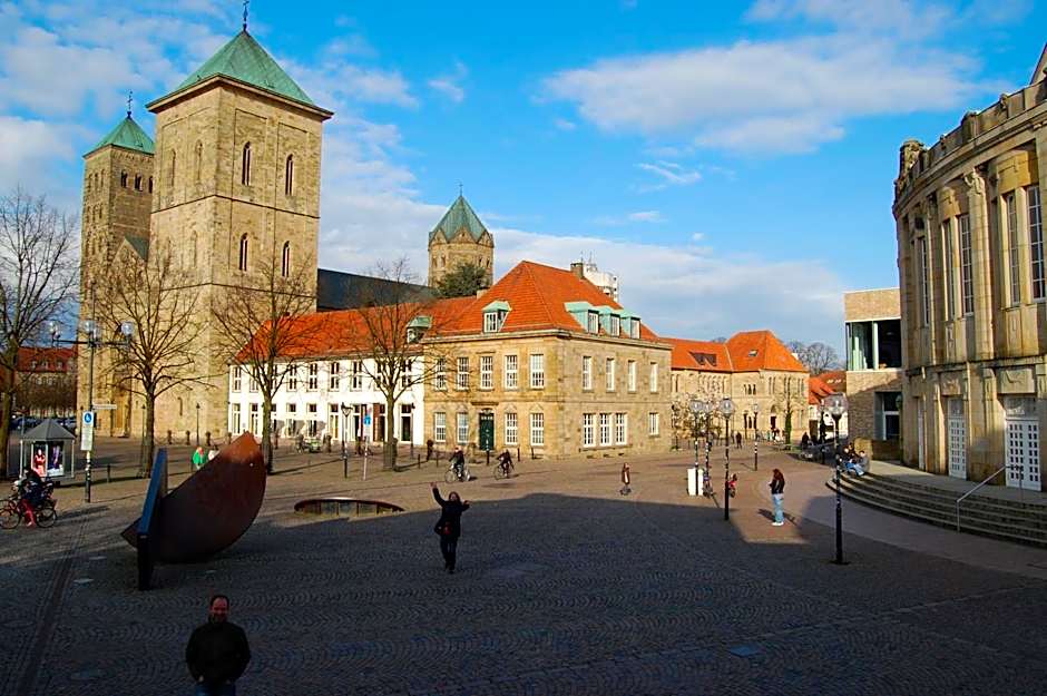 Dom Hotel