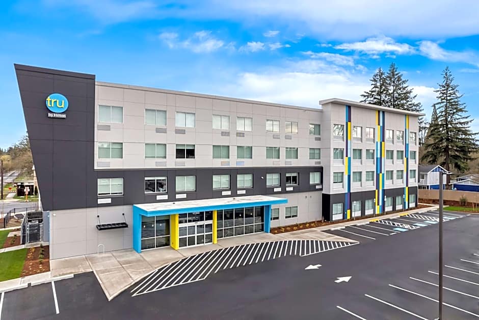 Tru by Hilton Aloha Beaverton