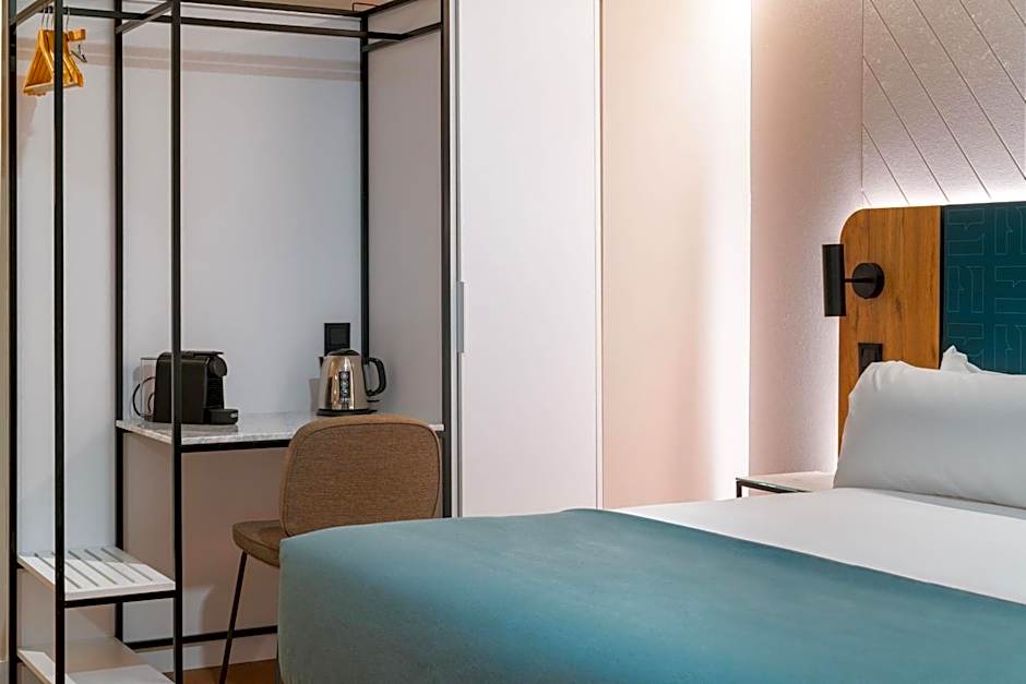 Limehome Benidorm Calle Major