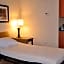 Holiday Inn Express Hotel & Suites Prattville South
