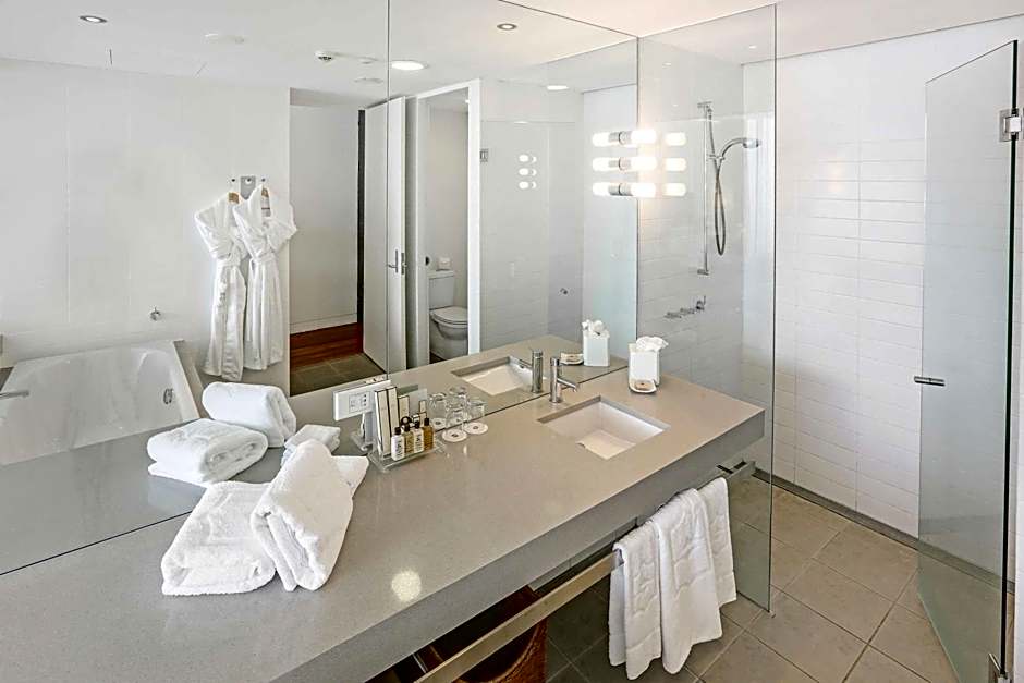 Shangri-La Hotel The Marina Cairns