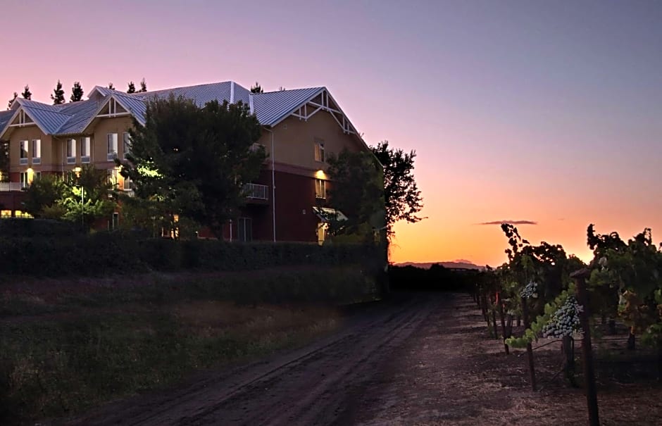 Hilton Garden Inn Sonoma County Airport