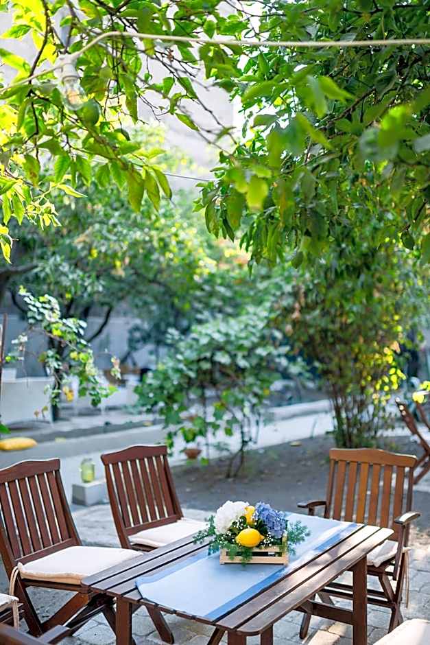 Il Giardino di Tonia - Oplontis Guest House - Bed & Garden -