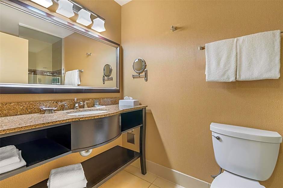 Best Western The Westerly Hotel & Convention Centre