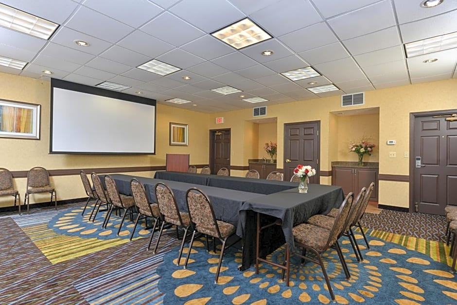 Holiday Inn Express St. Paul South - Inver Grove Heights