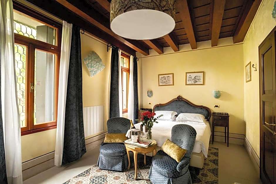 Pensione Accademia - Villa Maravege