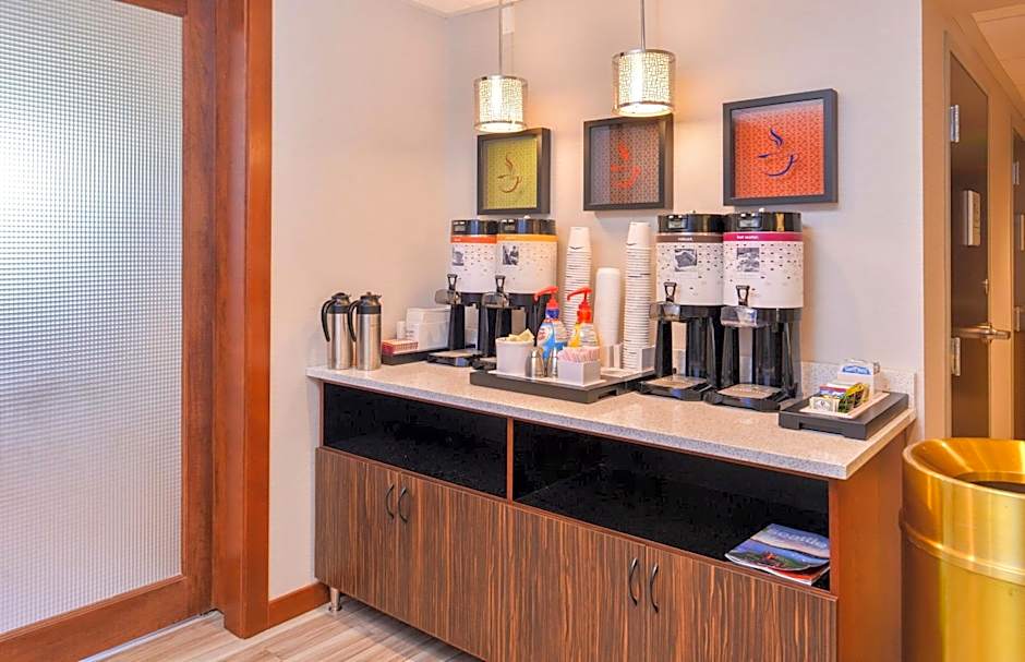 Hampton Inn By Hilton Seattle-Airport