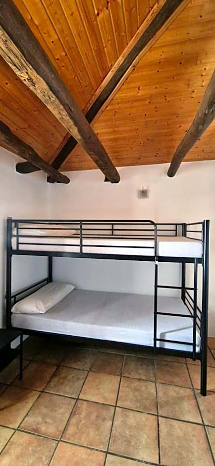 Albergue Laganares - pilgrims hostel -