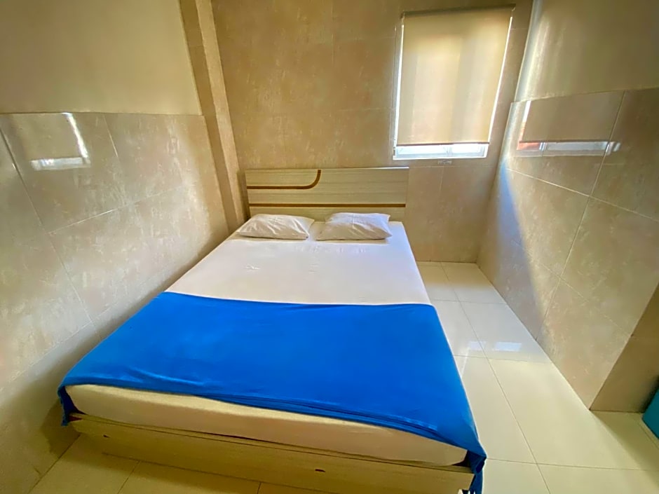 Penginapan Star Ambon Mitra RedDoorz