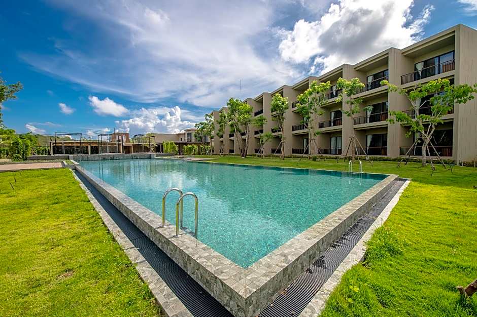 The Gallery Hotel Naiharn