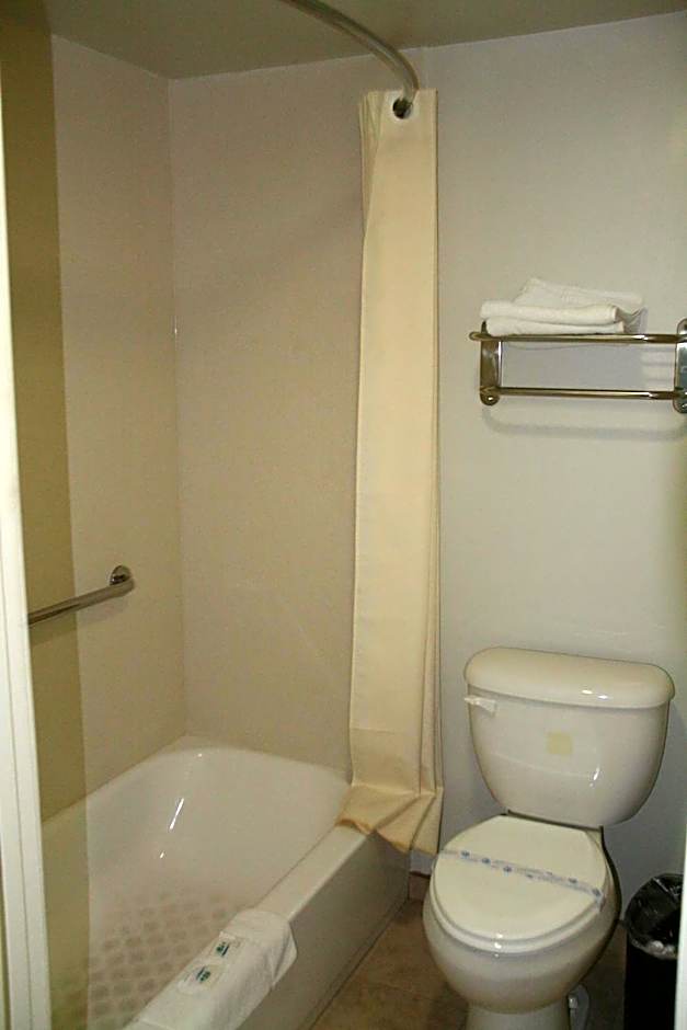 Motel 6 Monterey Park
