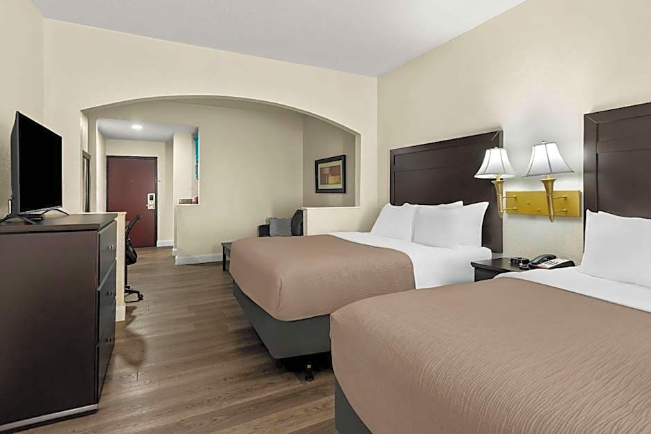 Quality Inn & Suites Lafayette