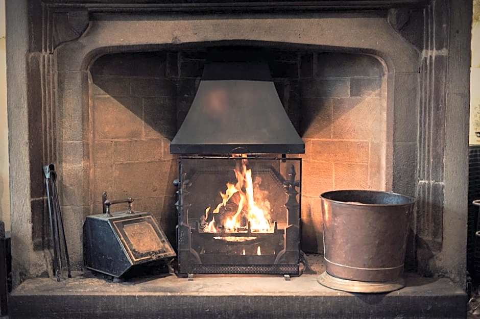 Holdsworth House Hotel