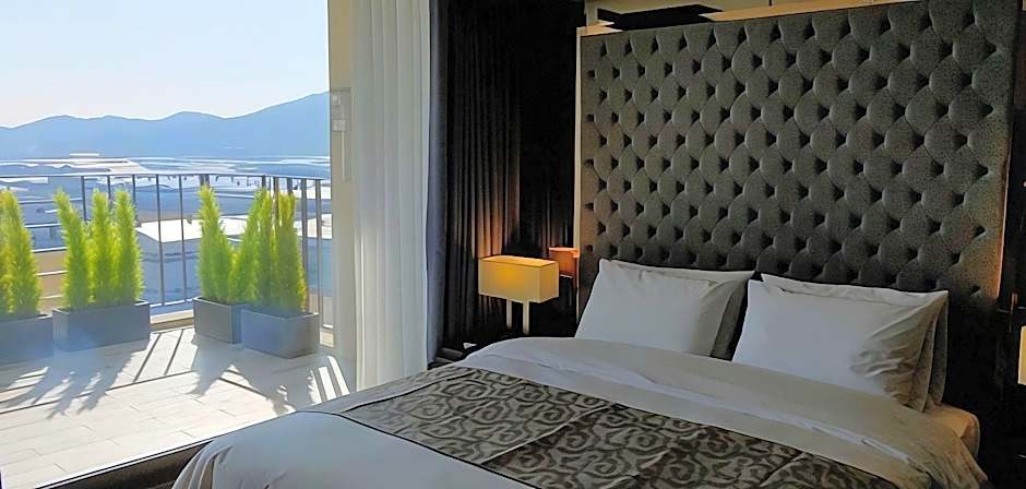 Best Louis Hamilton Hotel westbusan