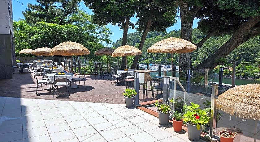 Chun Ji yeon Crystal Hotel