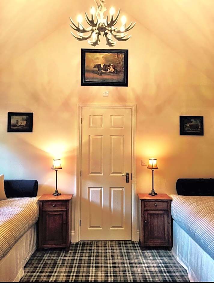 The Moon Inn at Stoney Middleton