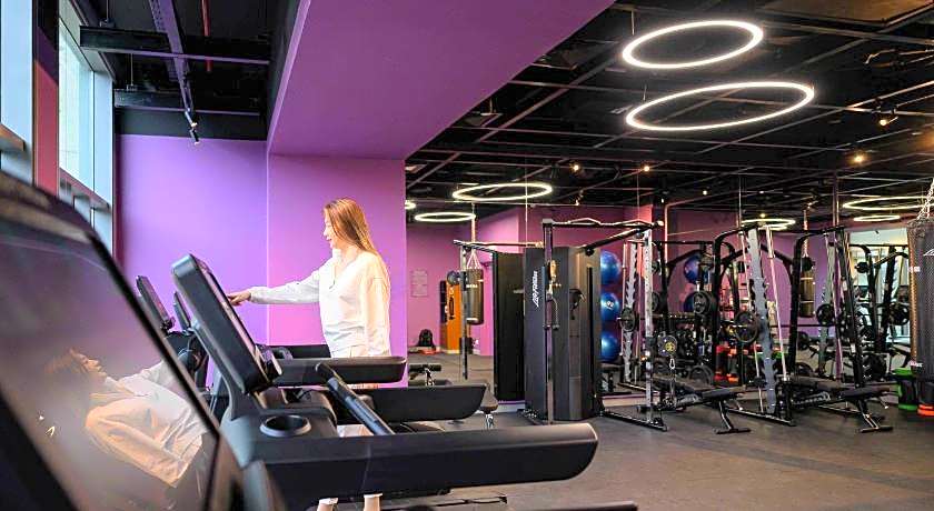 Wink Hotel Saigon Centre