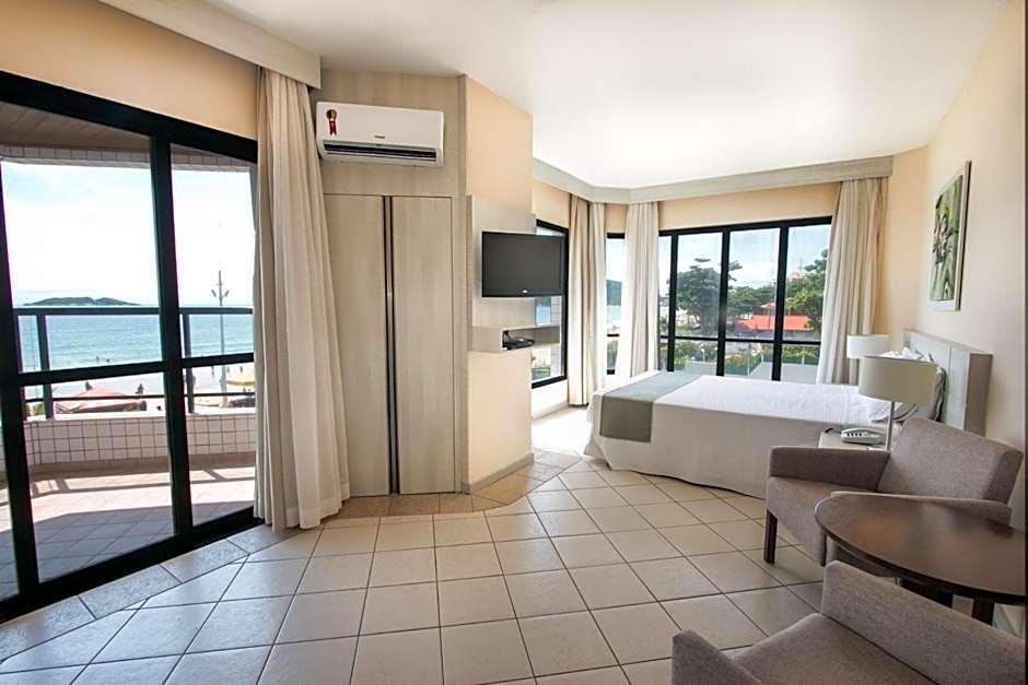 Ingleses Praia Hotel