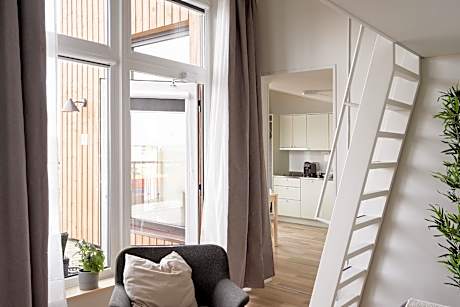 Rooftop 1-Bedroom Apartment