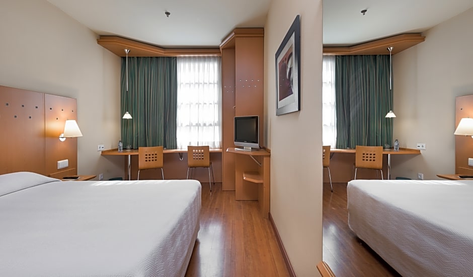 NH Express Las Artes