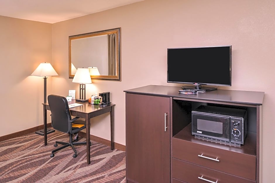 Baymont by Wyndham Sioux Falls North I-29 and Russell Street