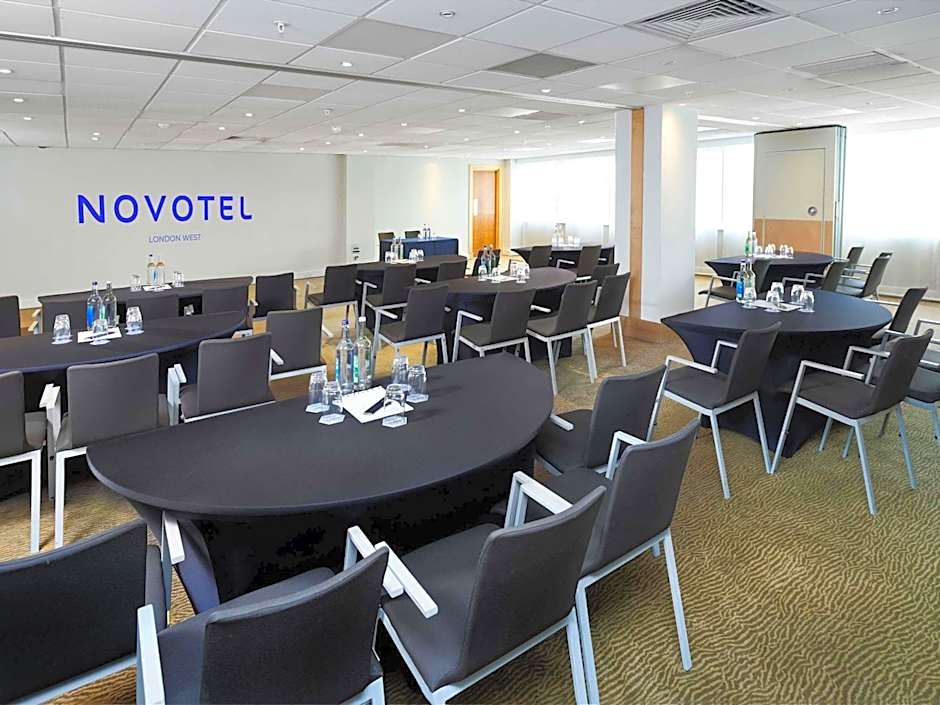 Novotel London West