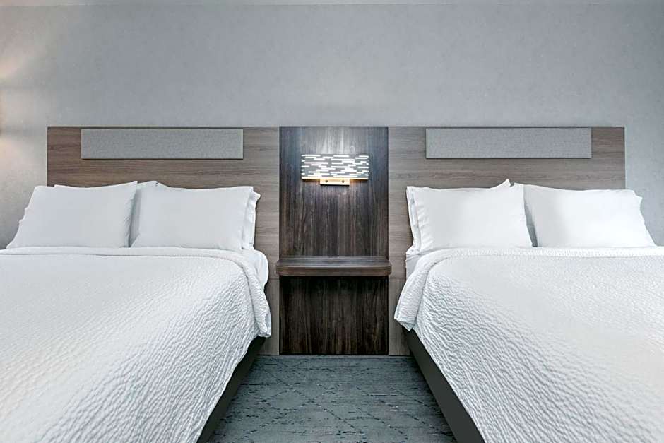 Holiday Inn Express Hotel and Suites Valparaiso By IHG