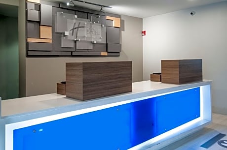 Holiday Inn Express Hotel & Suites Dallas-North Tollway/North Plano, an IHG Hotel