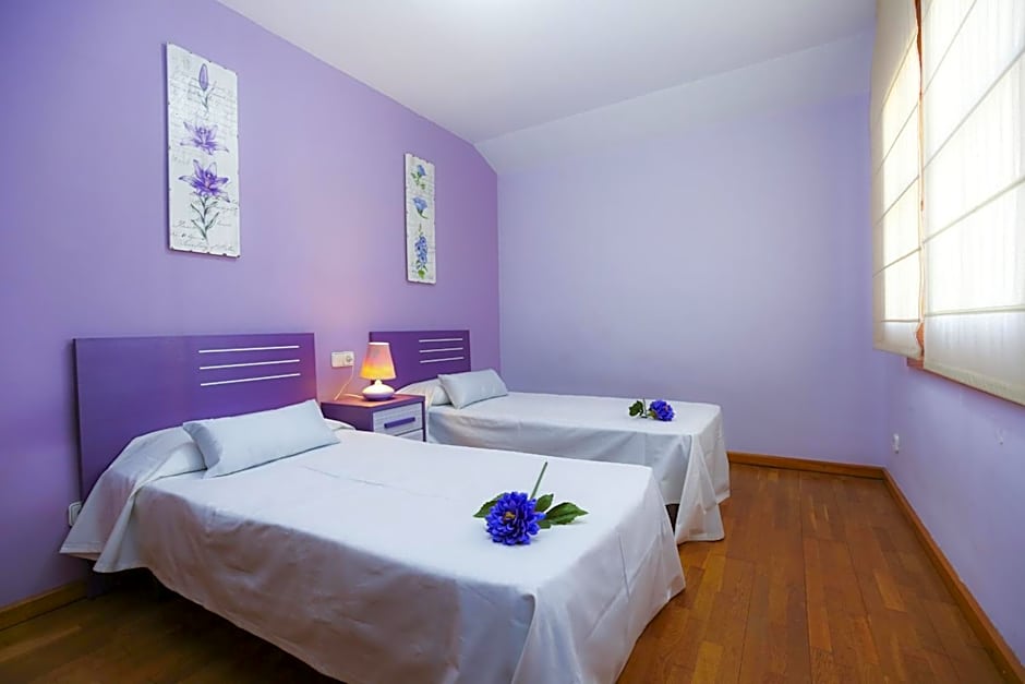 GERANIS VILLA ONLY FAMILIES Planet Costa Dorada