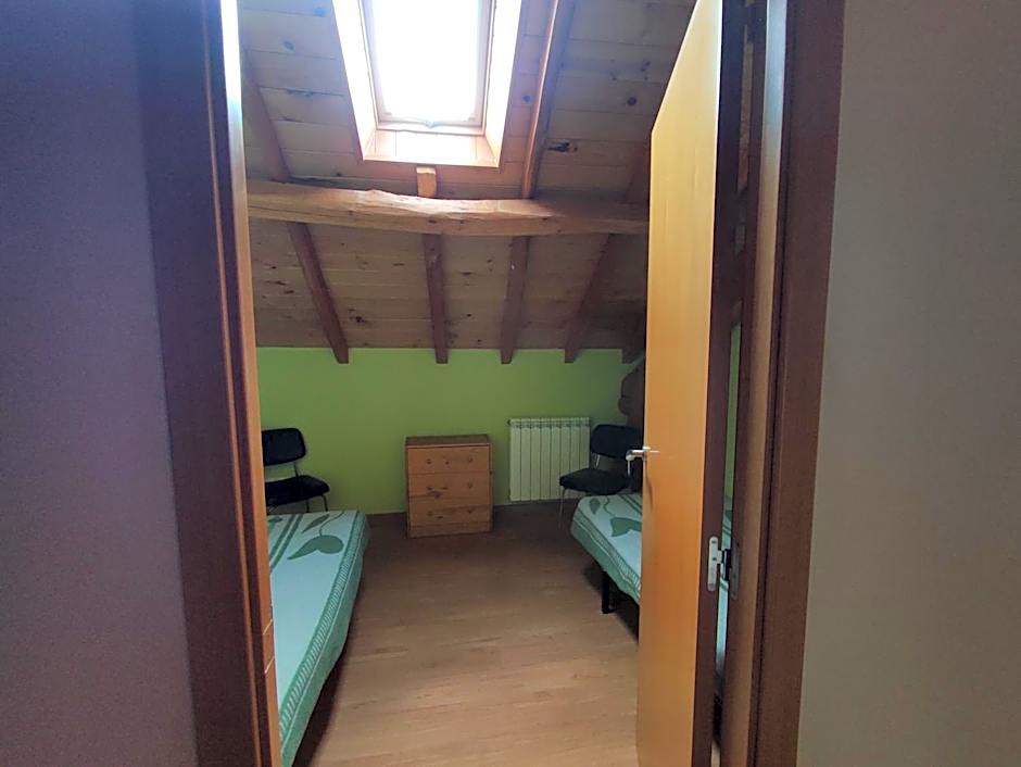 Albergue El Rebezo