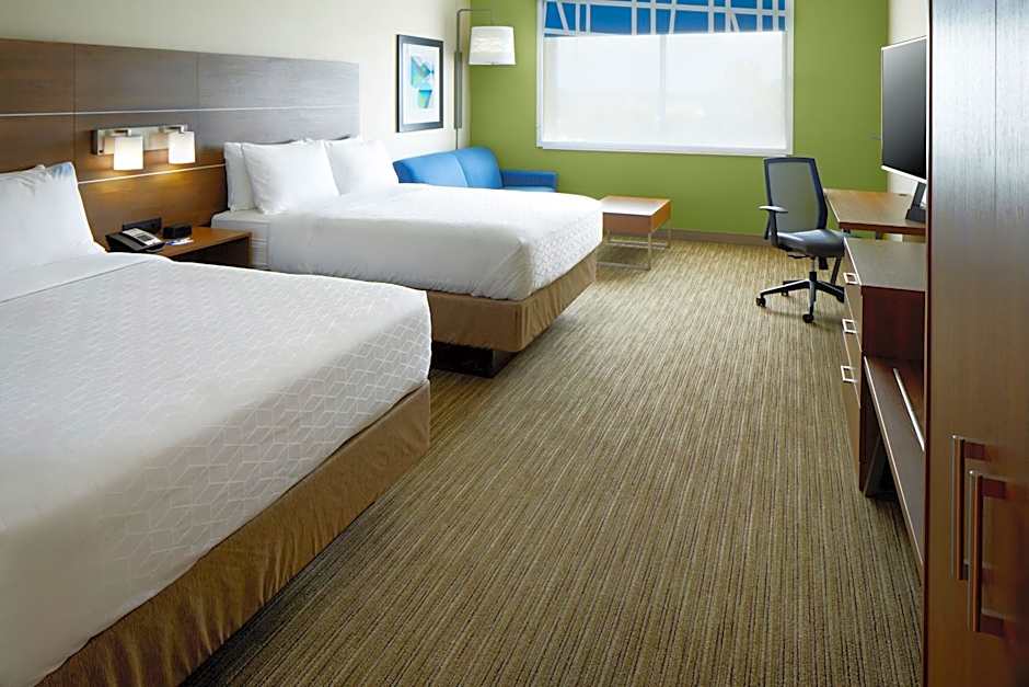 Holiday Inn Express and Suites Cincinnati North Liberty Way By IHG